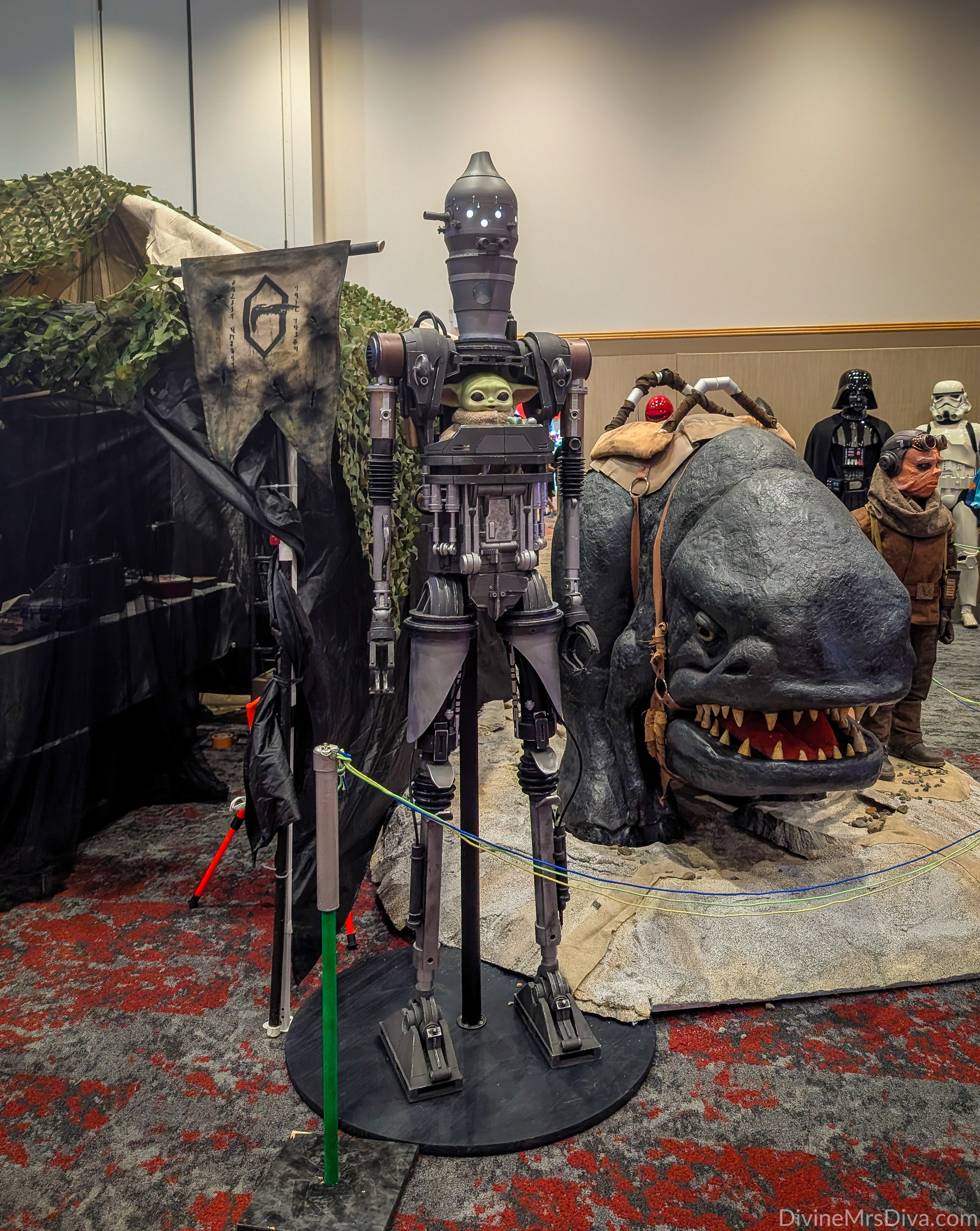 Rose City Comic Con 2025 - DivineMrsDiva.com Rose City Comic Con 2025 - DivineMrsDiva.com