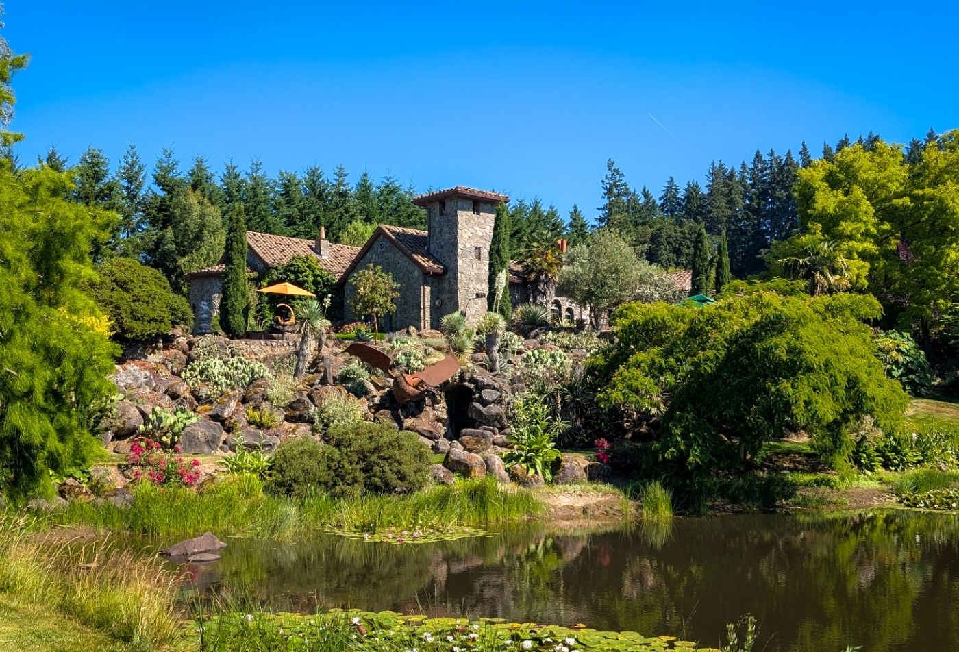 A Visit to Villa Catalana Cellars - Oregon City, Oregon